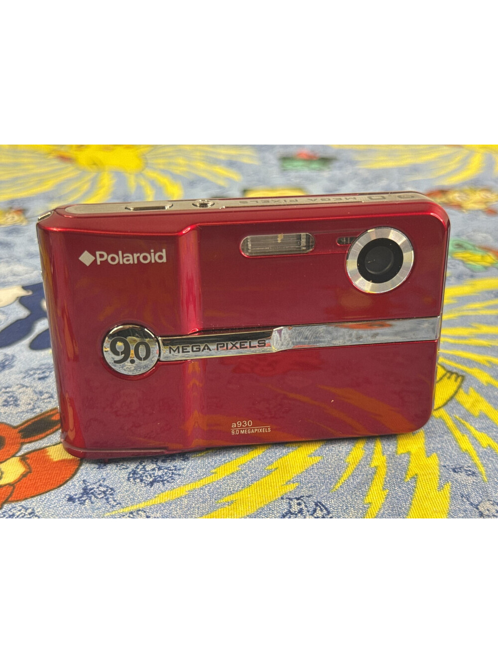 Polaroid A930 9.0MP Digital Camera 4gb Memory Card And Case Red Y2K